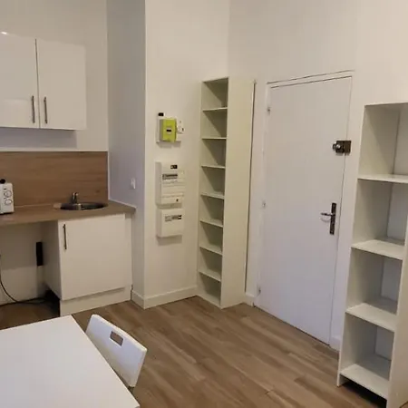 Joli Studio Meuble Tres Calme 15Mn Des Plages Et Wifi Gratuit Marsiglia Esterno foto