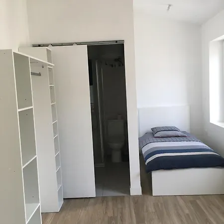 Joli Studio Meuble Tres Calme 15Mn Des Plages Et Wifi Gratuit Marsiglia Esterno foto